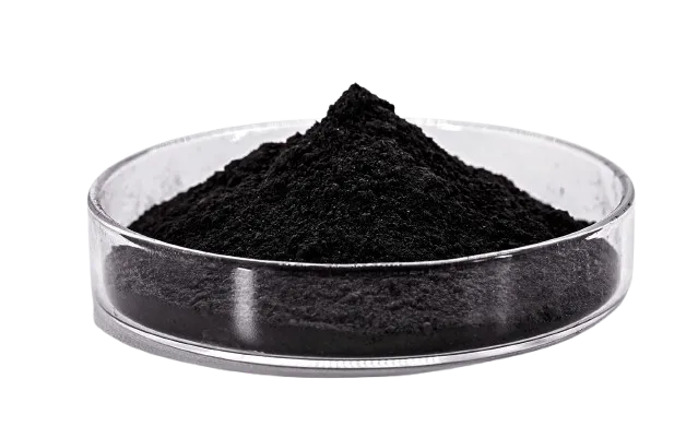 Charbon actif en poudre FILTRA GREEN dans une coupelle de laboratoire